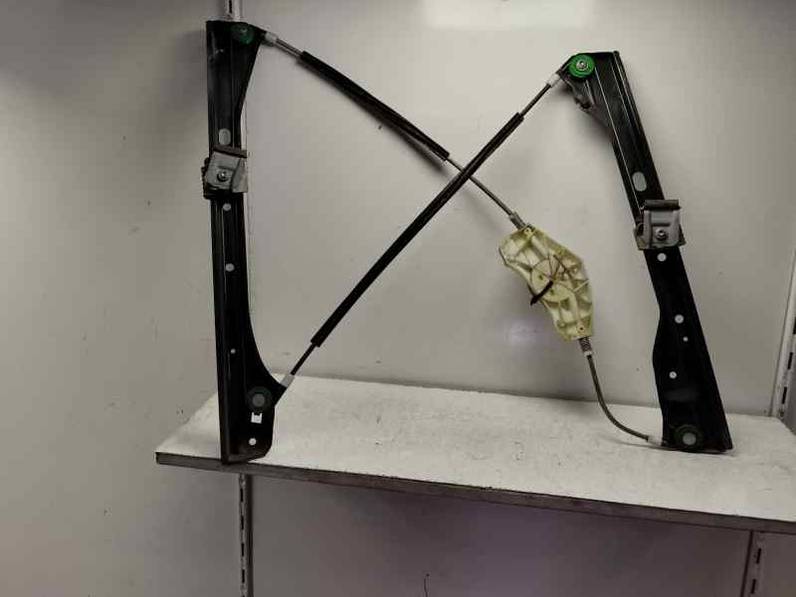 ELEVALUNAS DELANTERO DERECHO VOLKSWAGEN GOLF PLUS 2007 1.9 TDI (105 CV)