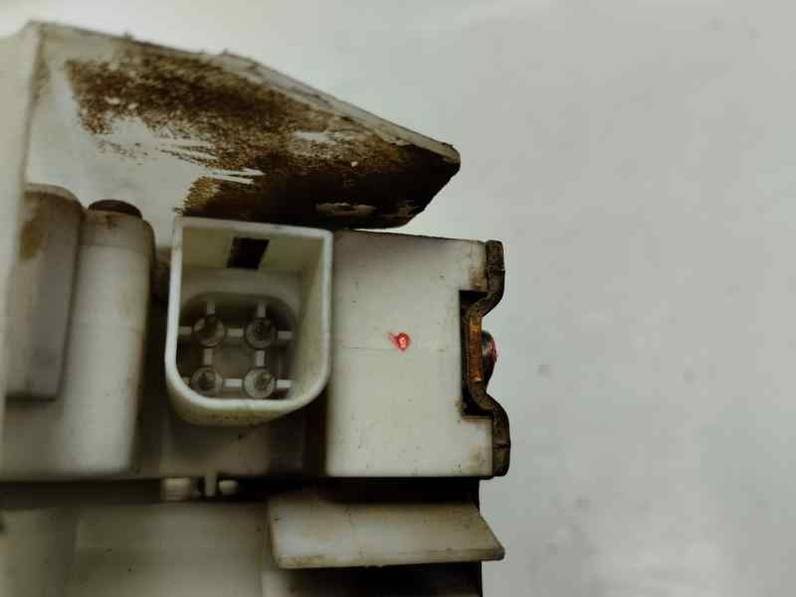 CERRADURA PUERTA DELANTERA DERECHA FORD FIESTA 2002 1.8 TDDI (75 CV)