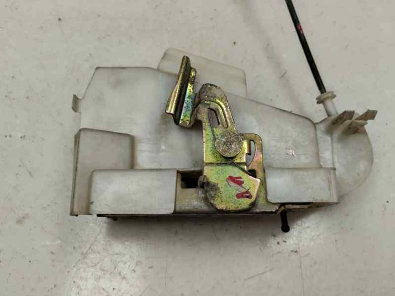 CERRADURA PUERTA TRASERA DERECHA FORD FIESTA 2002 1.8 TDDI (75 CV)