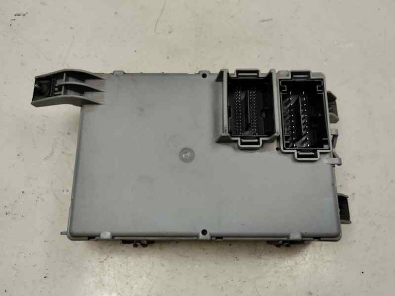 CAJA RELES FUSIBLES FORD KA 2008 1.3 JTD MULTIJET (75 CV)