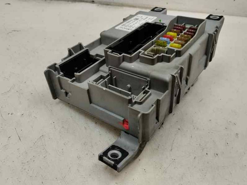CAJA RELES FUSIBLES FORD KA 2008 1.3 JTD MULTIJET (75 CV)