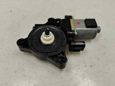 MOTOR ELEVALUNAS TRASERO IZQUIERDO HYUNDAI TUCSON 2018 1.7 CRDI (116 CV)