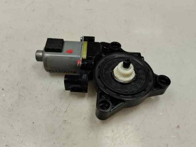 MOTOR ELEVALUNAS TRASERO DERECHO HYUNDAI TUCSON 2018 1.7 CRDI (116 CV)