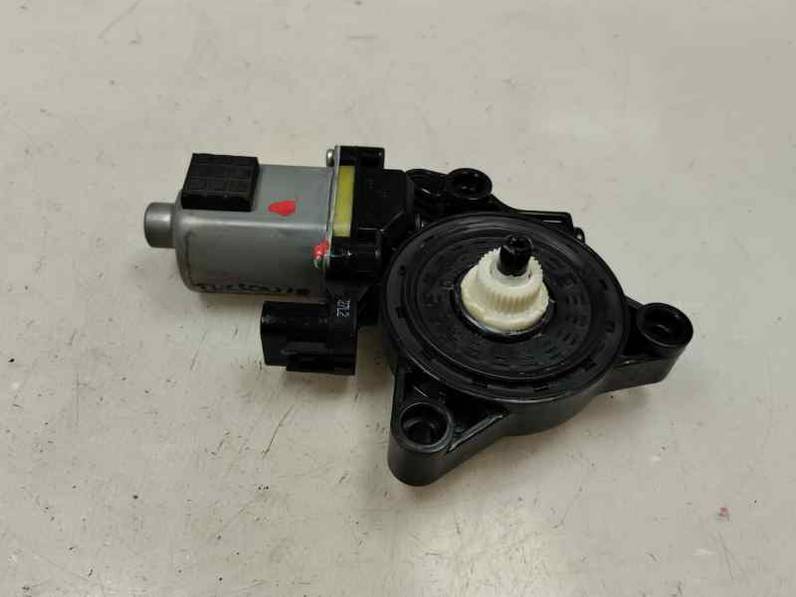 MOTOR ELEVALUNAS TRASERO DERECHO HYUNDAI TUCSON 2018 1.7 CRDI (116 CV)