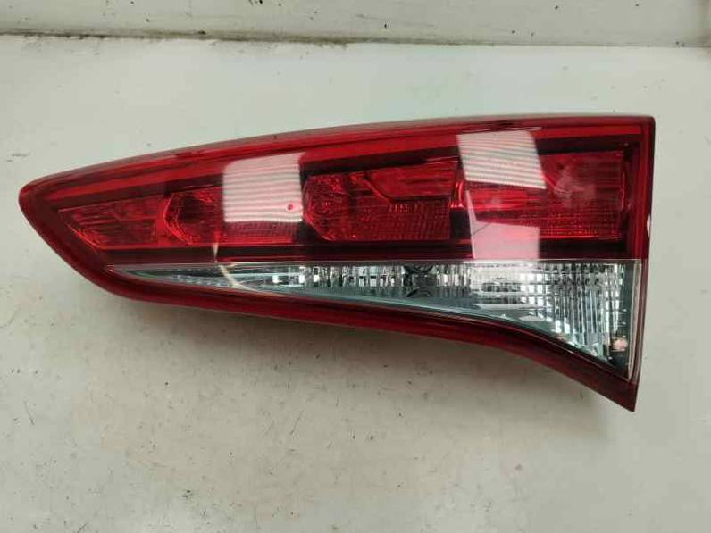 PILOTO TRASERO DERECHO INTERIOR HYUNDAI TUCSON 2018 1.7 CRDI (116 CV)