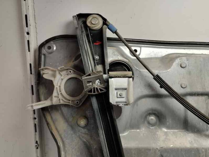 ELEVALUNAS DELANTERO DERECHO SEAT CORDOBA BERLINA 2003 1.4 16V (75 CV)