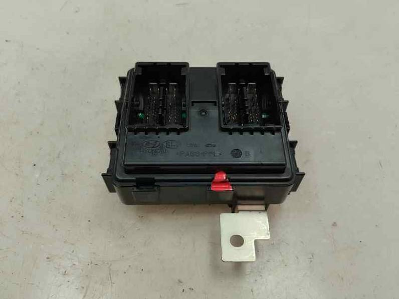 CAJA RELES FUSIBLES HYUNDAI TUCSON 2018 1.7 CRDI (116 CV)