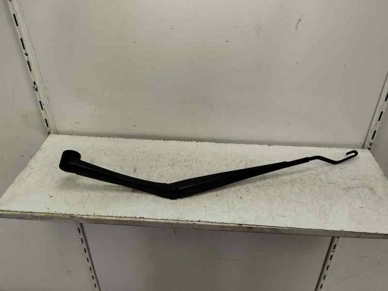 BRAZO LIMPIA DELANTERO IZQUIERDO HYUNDAI TUCSON 2018 1.7 CRDI (116 CV)