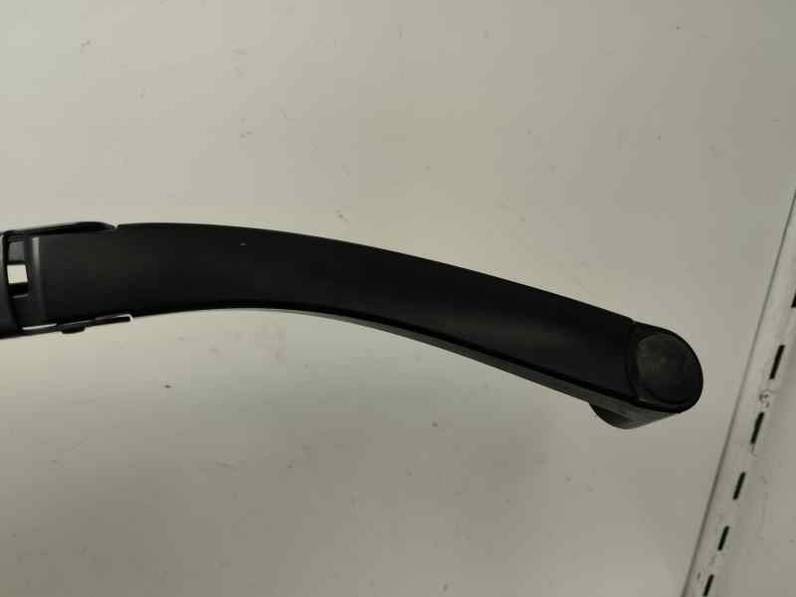 BRAZO LIMPIA DELANTERO IZQUIERDO HYUNDAI TUCSON 2018 1.7 CRDI (116 CV)