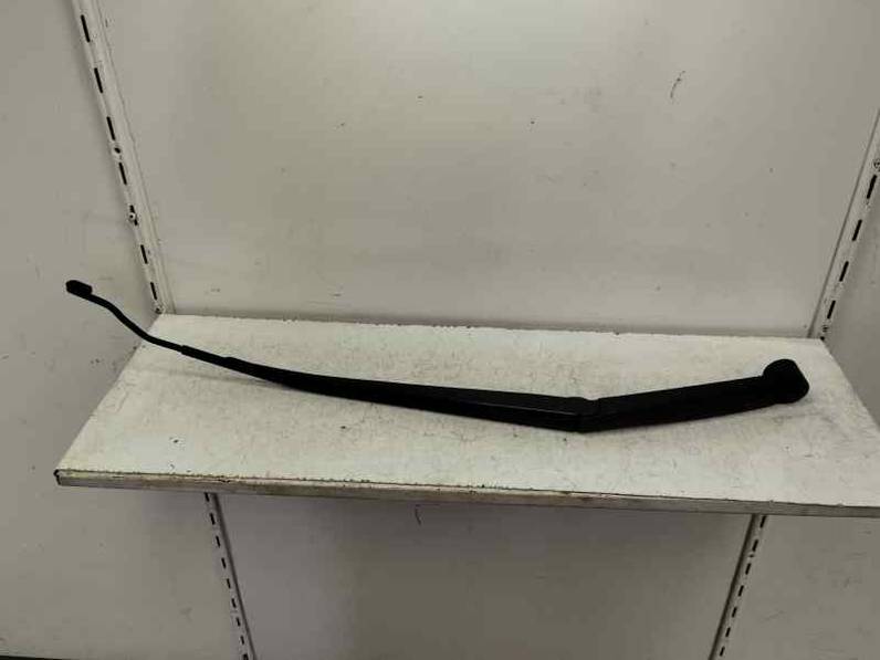 BRAZO LIMPIA DELANTERO DERECHO HYUNDAI TUCSON 2018 1.7 CRDI (116 CV)