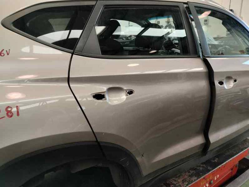 PUERTA TRASERA DERECHA HYUNDAI TUCSON 2018 1.7 CRDI (116 CV)