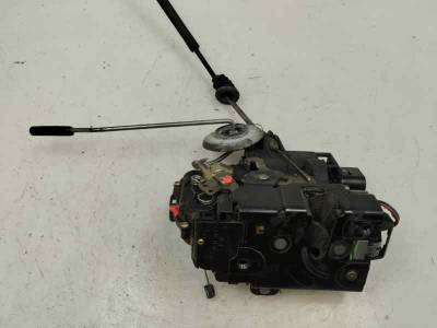 CERRADURA PUERTA DELANTERA IZQUIERDA VOLKSWAGEN GOLF IV BERLINA 2002 1.9 TDI (100 CV)