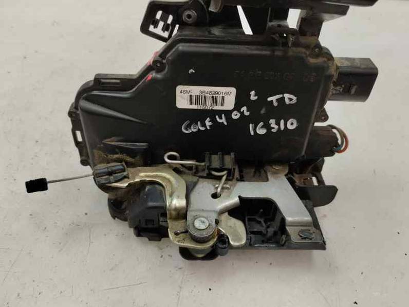 CERRADURA PUERTA TRASERA DERECHA VOLKSWAGEN GOLF IV BERLINA 2002 1.9 TDI (100 CV)