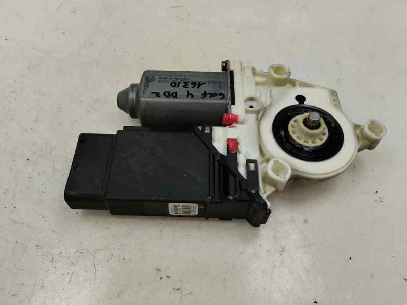 MOTOR ELEVALUNAS DELANTERO DERECHO VOLKSWAGEN GOLF IV BERLINA 2002 1.9 TDI (100 CV)