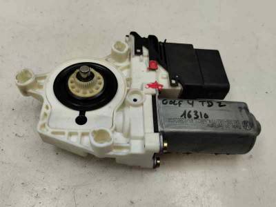 MOTOR ELEVALUNAS TRASERO DERECHO VOLKSWAGEN GOLF IV BERLINA 2002 1.9 TDI (100 CV)