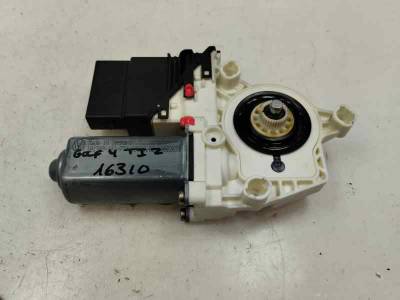 MOTOR ELEVALUNAS TRASERO IZQUIERDO VOLKSWAGEN GOLF IV BERLINA 2002 1.9 TDI (100 CV)