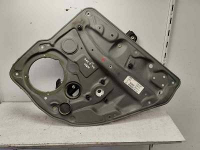 ELEVALUNAS TRASERO DERECHO VOLKSWAGEN GOLF IV BERLINA 2002 1.9 TDI (100 CV)