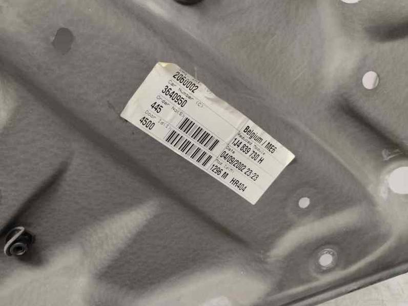 ELEVALUNAS TRASERO DERECHO VOLKSWAGEN GOLF IV BERLINA 2002 1.9 TDI (100 CV)