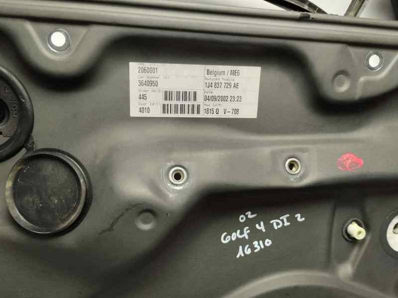 ELEVALUNAS DELANTERO DERECHO VOLKSWAGEN GOLF IV BERLINA 2002 1.9 TDI (100 CV)