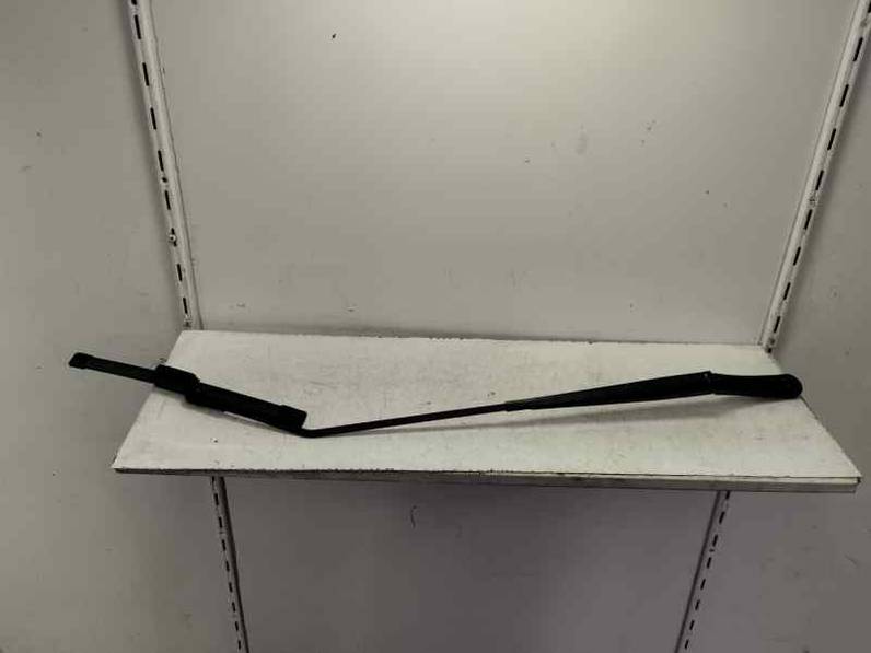 BRAZO LIMPIA DELANTERO DERECHO FORD FIESTA 2019 1.0 ECOBOOST (100 CV)