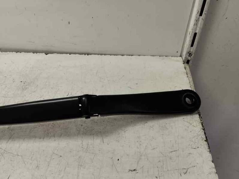 BRAZO LIMPIA DELANTERO DERECHO FORD FIESTA 2019 1.0 ECOBOOST (100 CV)