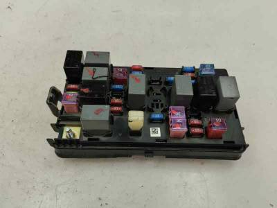 CAJA RELES FUSIBLES CHEVROLET AVEO 2009 1.4 16 V