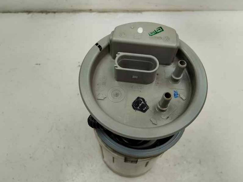 BOMBA COMBUSTIBLE VOLKSWAGEN GOLF IV BERLINA 2002 1.9 TDI (100 CV)