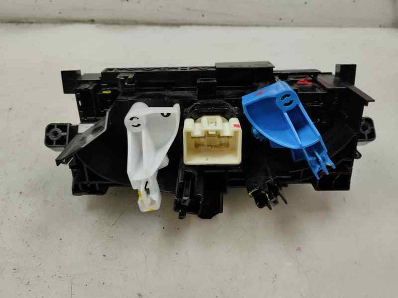 MANDO CALEFACCION AIRE ACONDICIONADO DACIA DUSTER II 2021 1.5 DCI (116 CV)