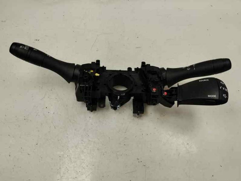 MANDO MULTIFUNCION DACIA DUSTER II 2021 1.5 DCI (116 CV)