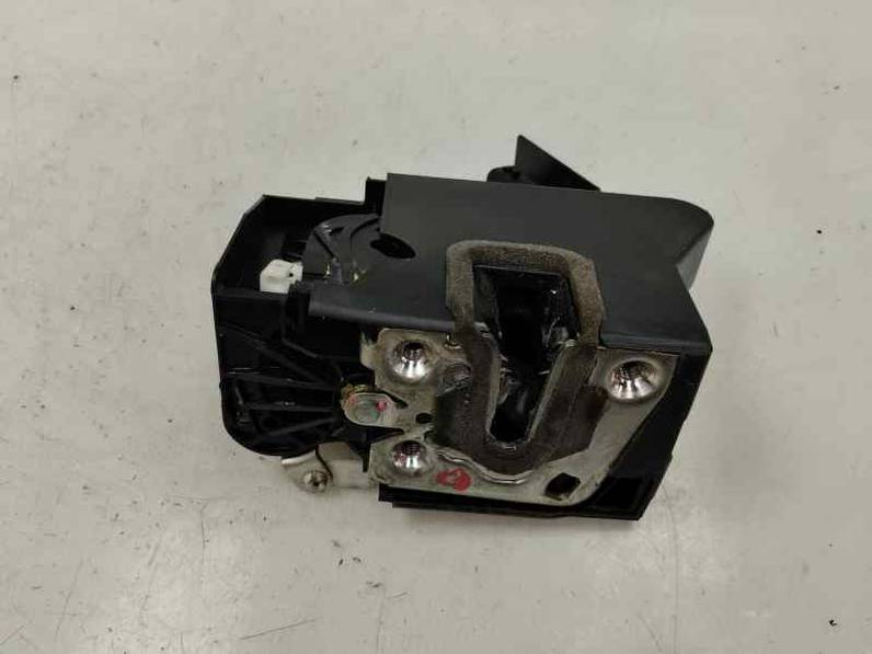 CERRADURA PUERTA DELANTERA DERECHA DACIA DUSTER II 2021 1.5 DCI (116 CV)