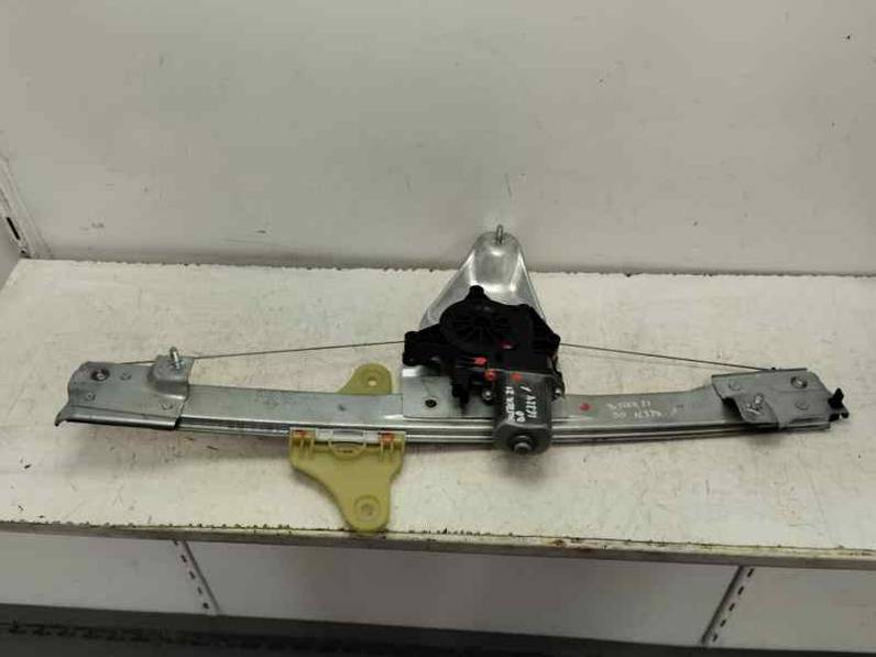 ELEVALUNAS DELANTERO DERECHO DACIA DUSTER II 2021 1.5 DCI (116 CV)