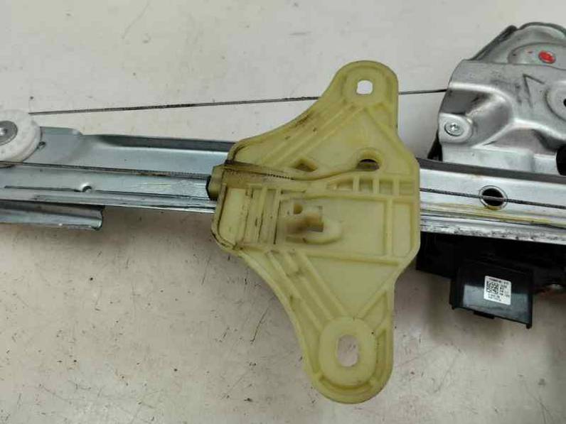 ELEVALUNAS DELANTERO IZQUIERDO DACIA DUSTER II 2021 1.5 DCI (116 CV)