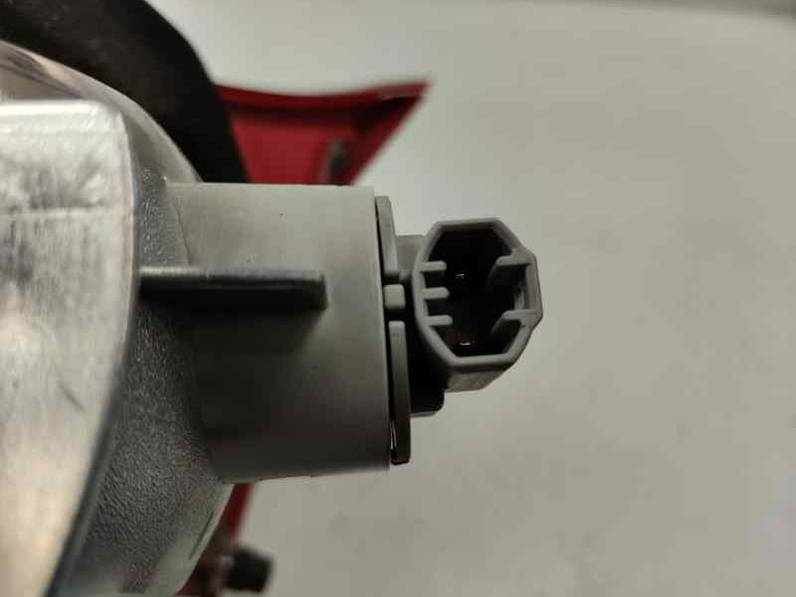 PILOTO TRASERO IZQUIERDO INTERIOR TOYOTA AURIS TOURING SPORTS 2014 2.0 D-4D (124 CV)