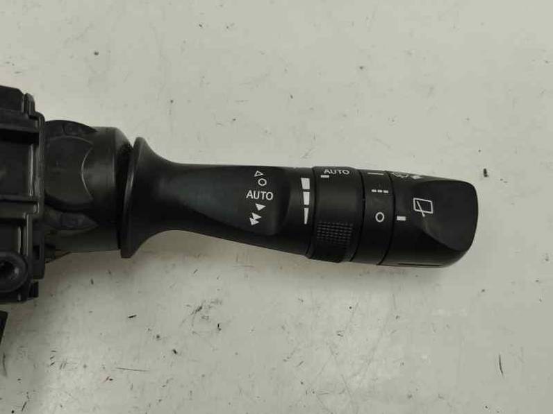 MANDO LIMPIA TOYOTA AURIS TOURING SPORTS 2014 2.0 D-4D (124 CV)