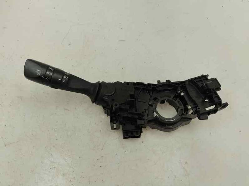 MANDO LUCES TOYOTA AURIS TOURING SPORTS 2014 2.0 D-4D (124 CV)