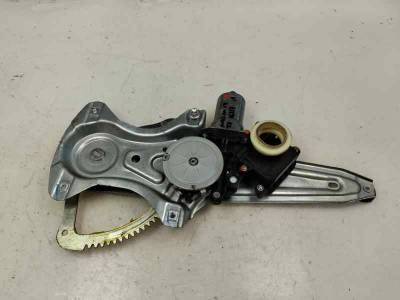 ELEVALUNAS TRASERO DERECHO TOYOTA AURIS TOURING SPORTS 2014 2.0 D-4D (124 CV)