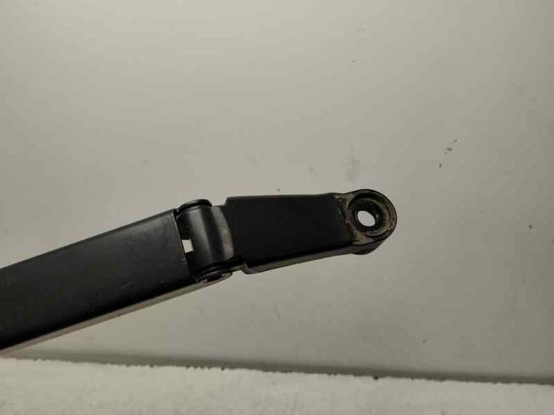 BRAZO LIMPIA DELANTERO DERECHO TOYOTA AURIS TOURING SPORTS 2014 2.0 D-4D (124 CV)