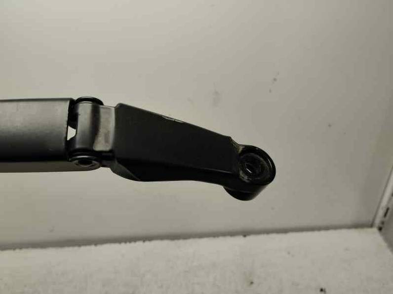 BRAZO LIMPIA DELANTERO IZQUIERDO TOYOTA AURIS TOURING SPORTS 2014 2.0 D-4D (124 CV)