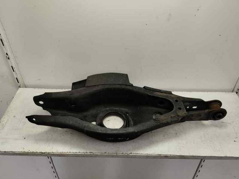 BRAZO SUSPENSION INFERIOR TRASERO IZQUIERDO TOYOTA AURIS TOURING SPORTS 2014 2.0 D-4D (124 CV)