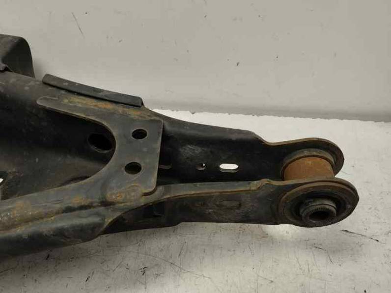 BRAZO SUSPENSION INFERIOR TRASERO IZQUIERDO TOYOTA AURIS TOURING SPORTS 2014 2.0 D-4D (124 CV)