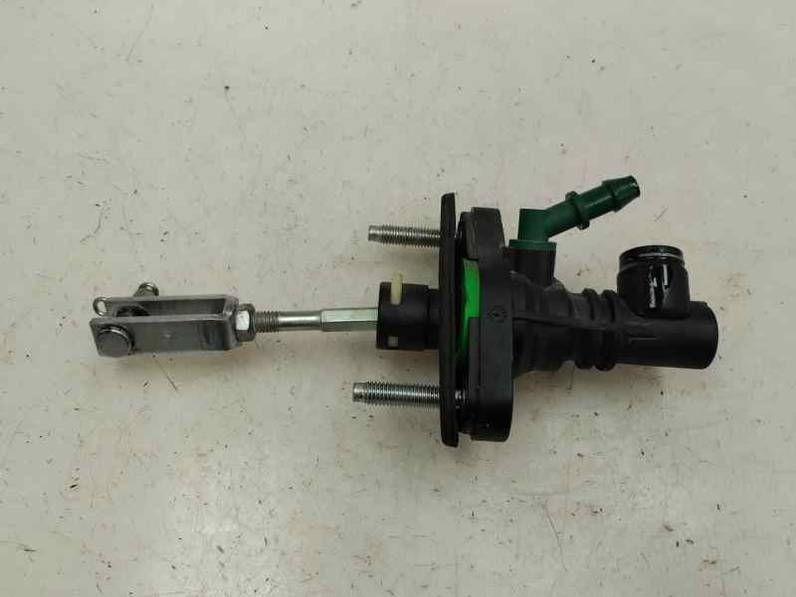 BOMBA EMBRAGUE TOYOTA AURIS TOURING SPORTS 2014 2.0 D-4D (124 CV)