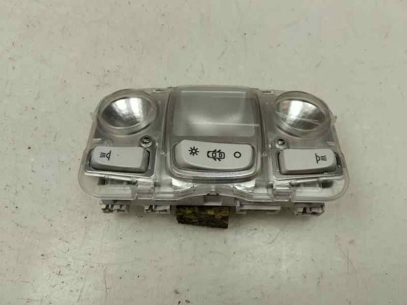 LUZ INTERIOR PEUGEOT 308 2015 1.2 GASOLINA