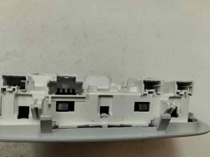 LUZ INTERIOR PEUGEOT 308 2015 1.2 GASOLINA