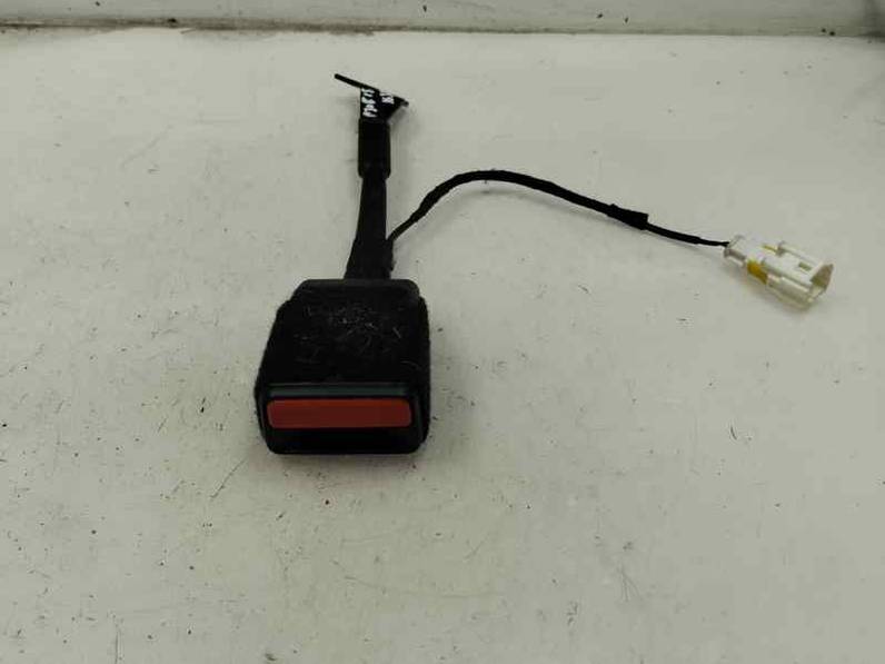 CINTURON SEGURIDAD DELANTERO DERECHO PEUGEOT 308 2015 1.2 GASOLINA