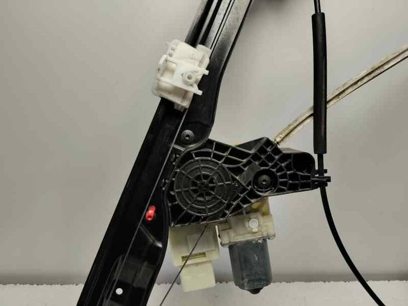 ELEVALUNAS DELANTERO IZQUIERDO PEUGEOT 308 2015 1.2 GASOLINA