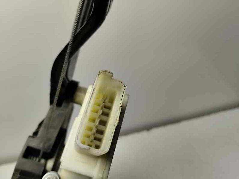 ELEVALUNAS DELANTERO DERECHO PEUGEOT 308 2015 1.2 GASOLINA