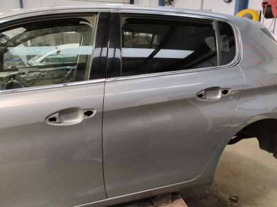 PUERTA TRASERA IZQUIERDA PEUGEOT 308 2015 1.2 GASOLINA