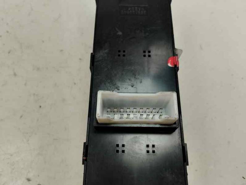 MANDO ELEVALUNAS DELANTERO IZQUIERDO HYUNDAI I10 2020 1.0 MULTIPUNTO TECNO