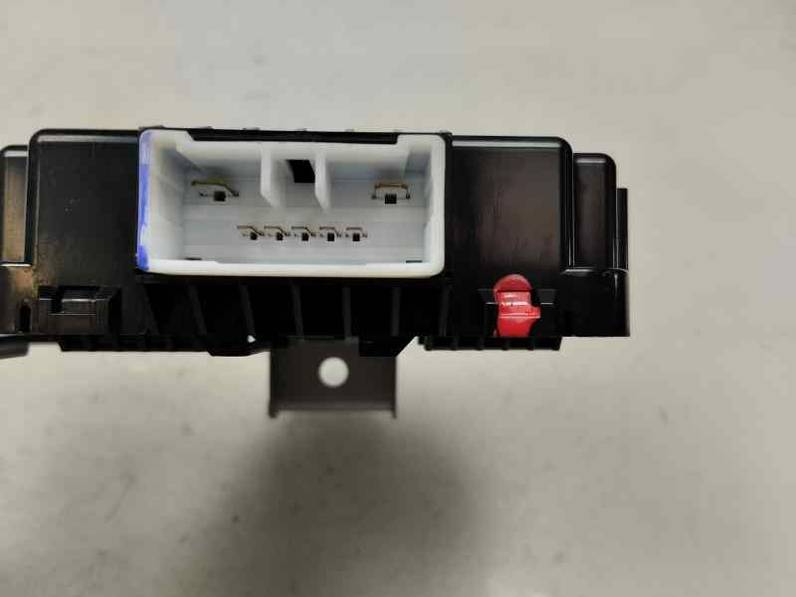 CAJA RELES FUSIBLES KIA PICANTO 2021 1.0 MULTIPUNTO (68 CV)