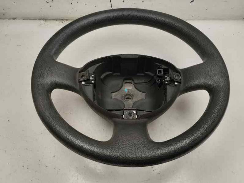 VOLANTE FIAT PUNTO BERLINA 2002 1.2 (60 CV)